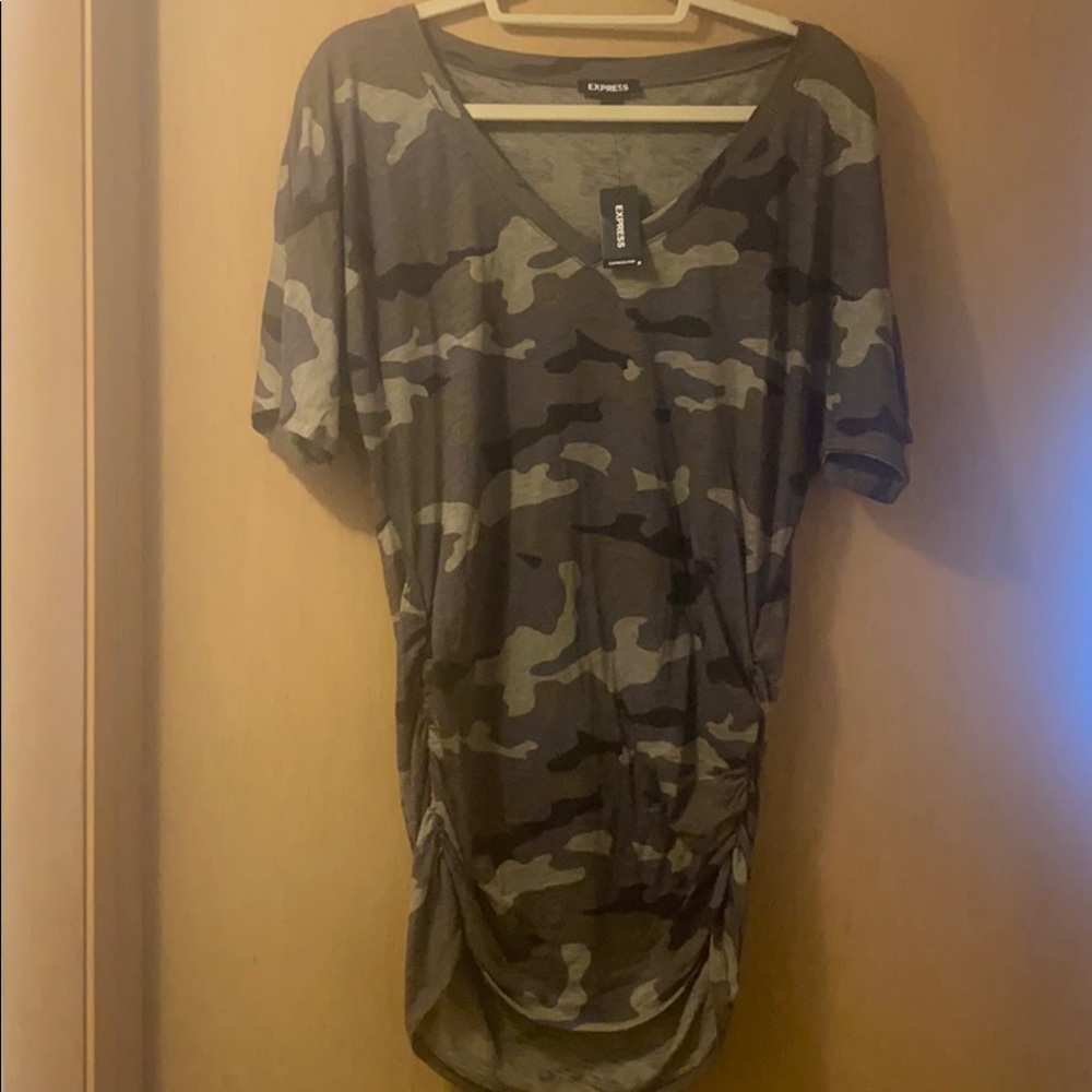 Express Camo Top